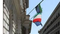 Италия призывает Киев дать автономию Донбассу